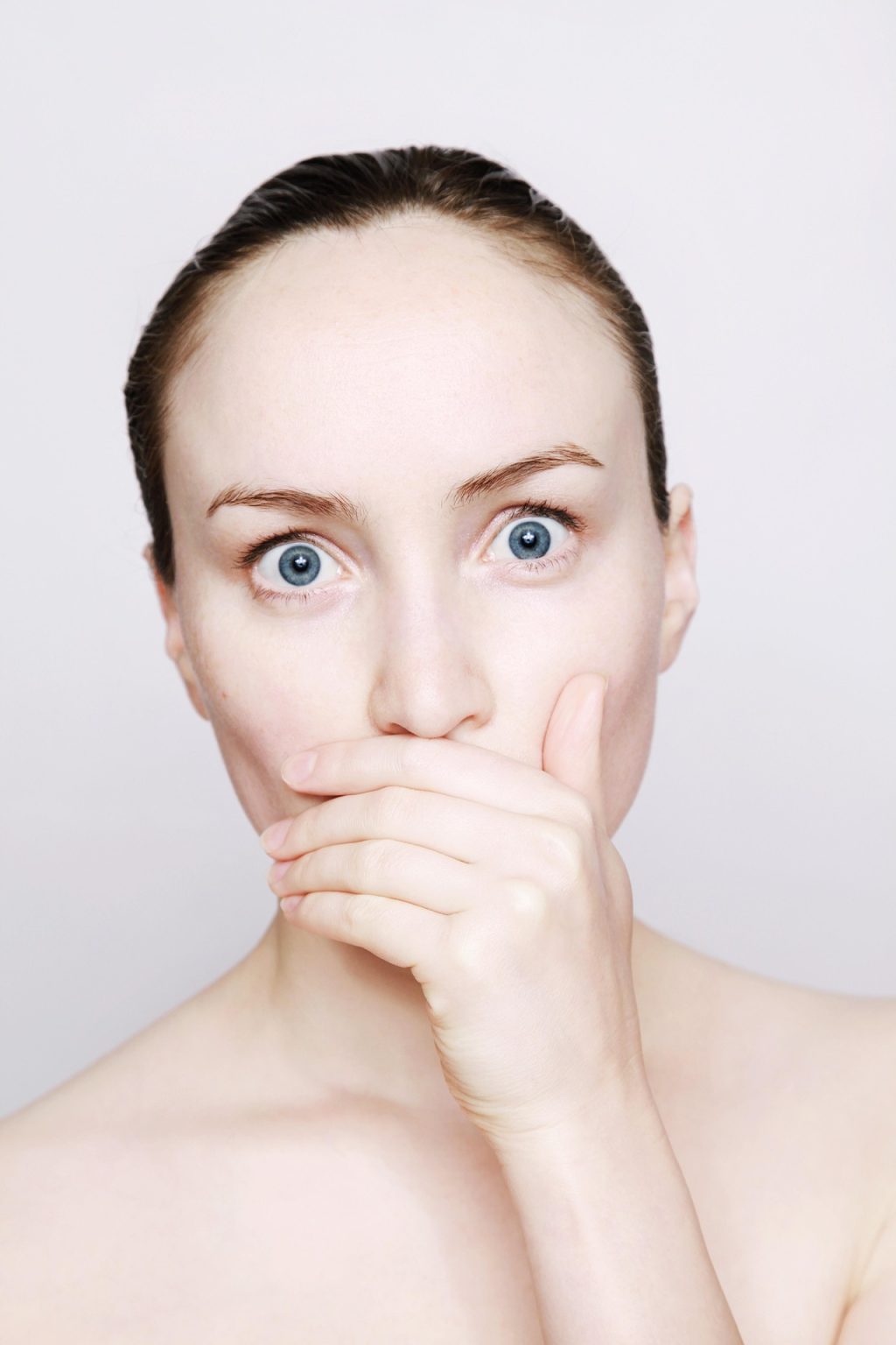 5 erros que deixam a Rinoplastia artificial