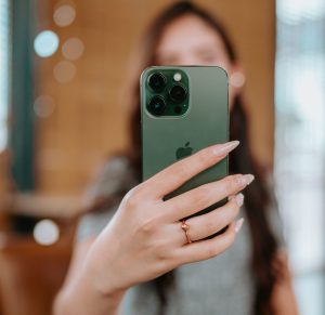 A Rinoplastia atrapalha o reconhecimento facial do celular?