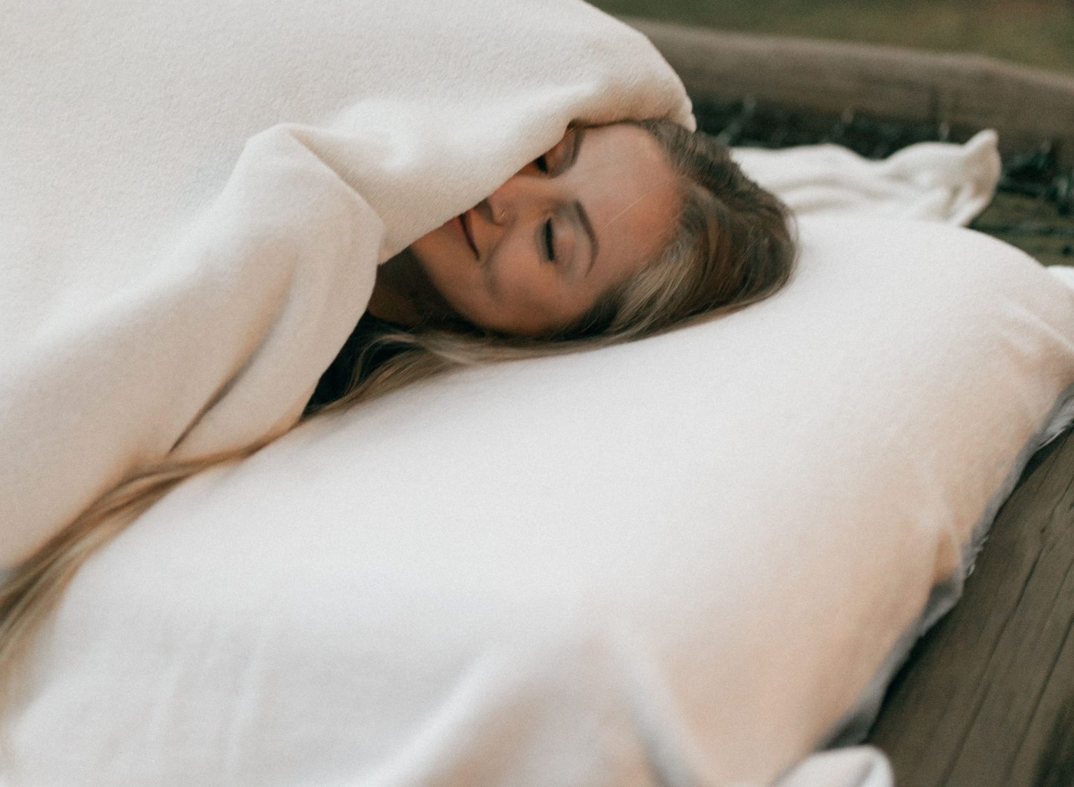 Dormir bem ajuda na recuperação da cirurgia plástica?
